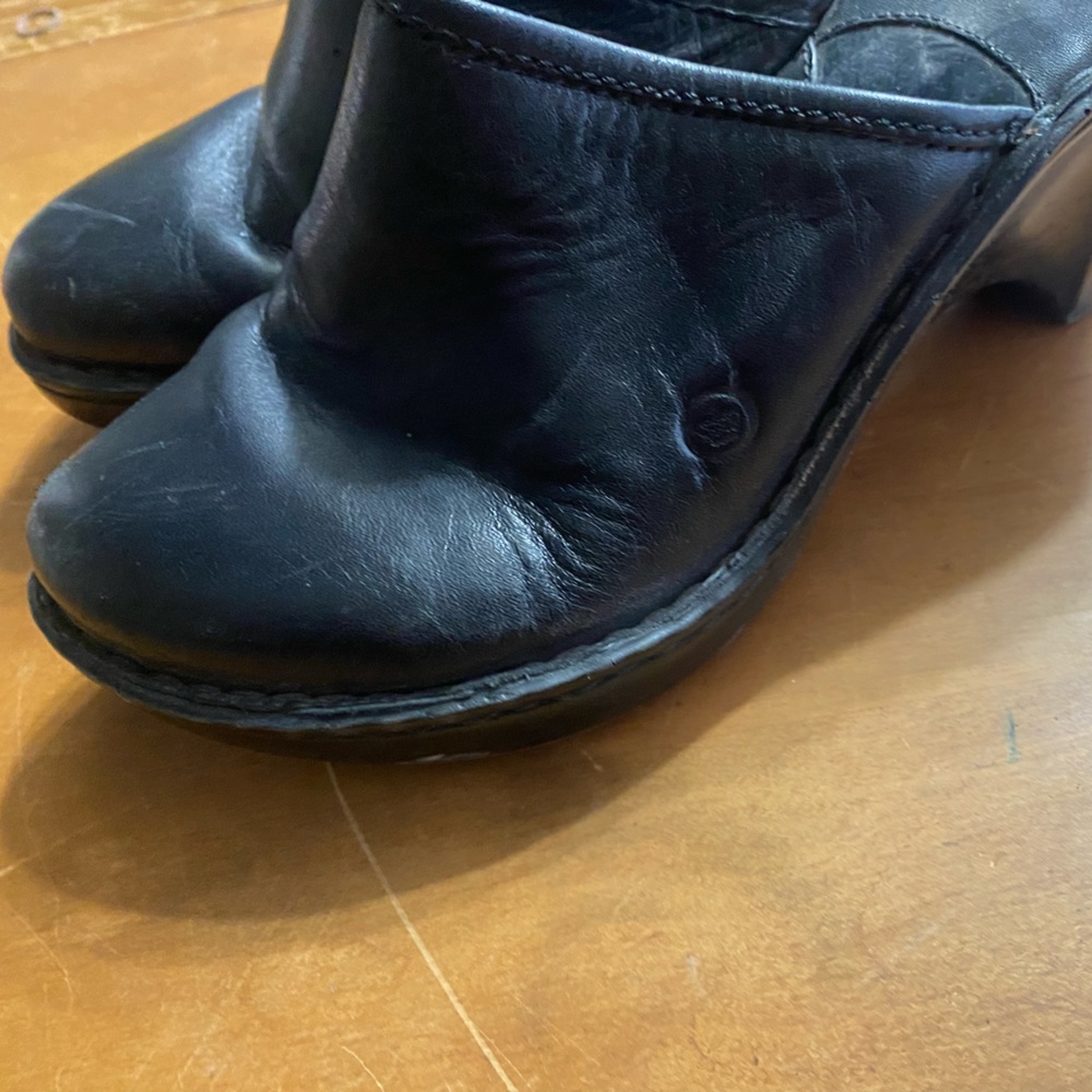 Born clogs